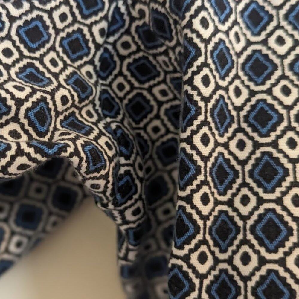 HILARY RADLEY Women's Capri Pant Size 12 Stretch Geometric Straight Mid Rise - Picture 7 of 15